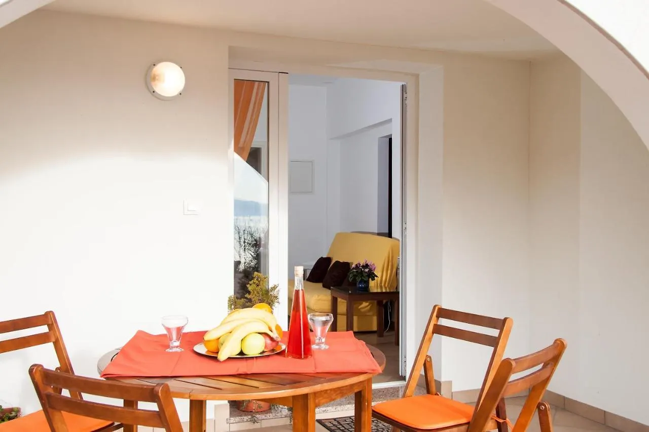 Apartments Adria Blue Кастав