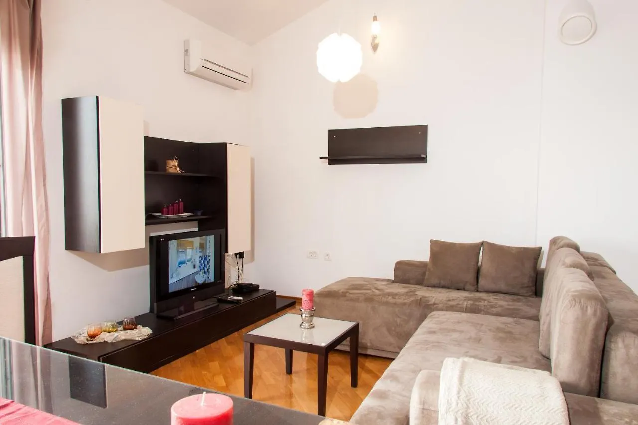 Apartments Adria Blue Кастав